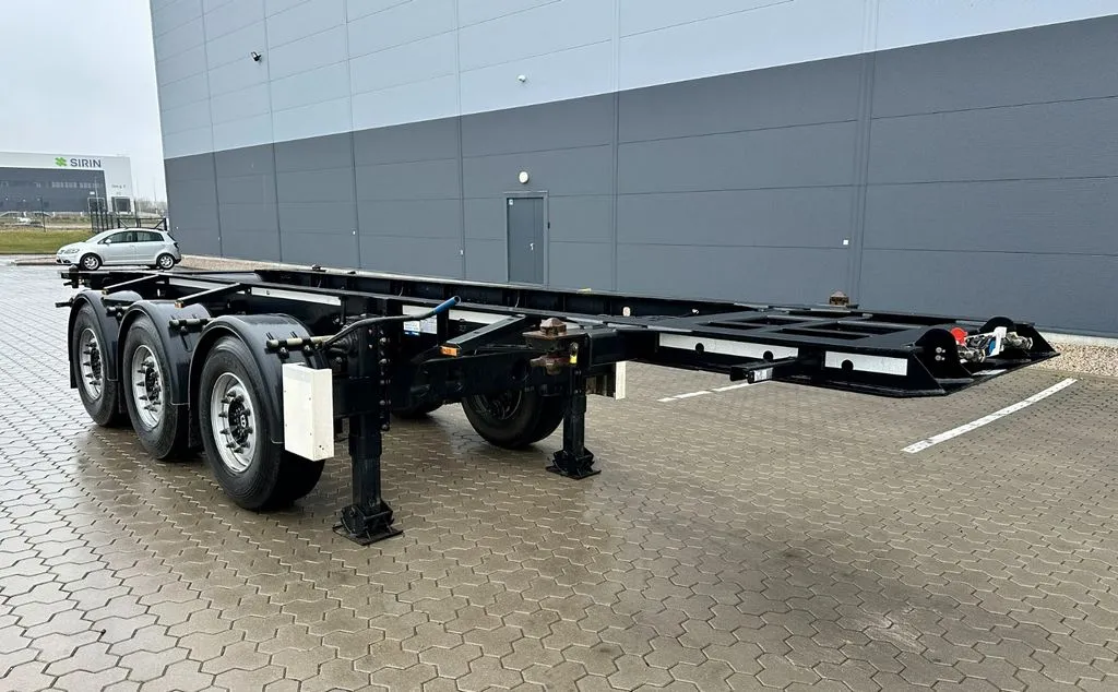 KRONE eL20 container chassis semi-trailer – Image 1
