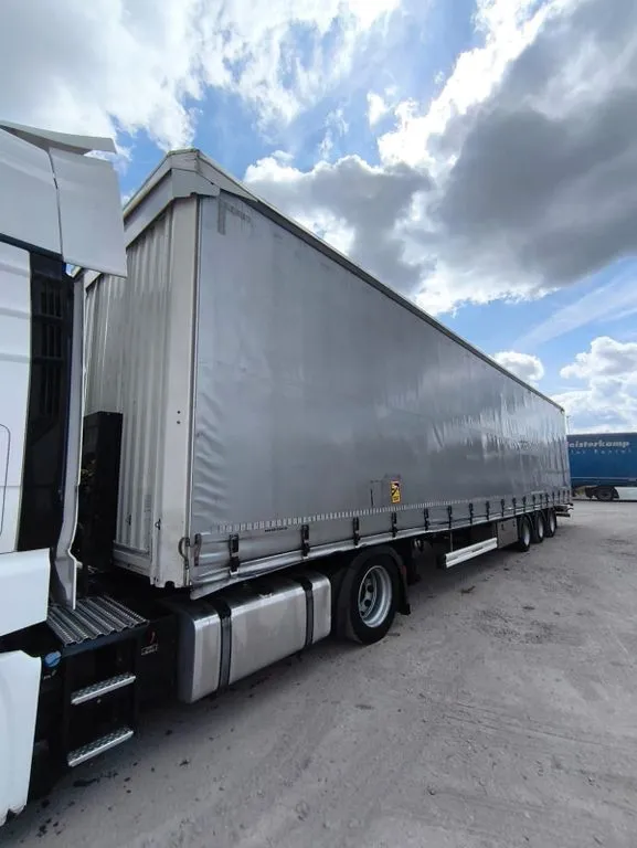 KAESSBOHRER *XS Maxima*Rollerbett*MEGA*2022*AIRCARGO* – Image 1