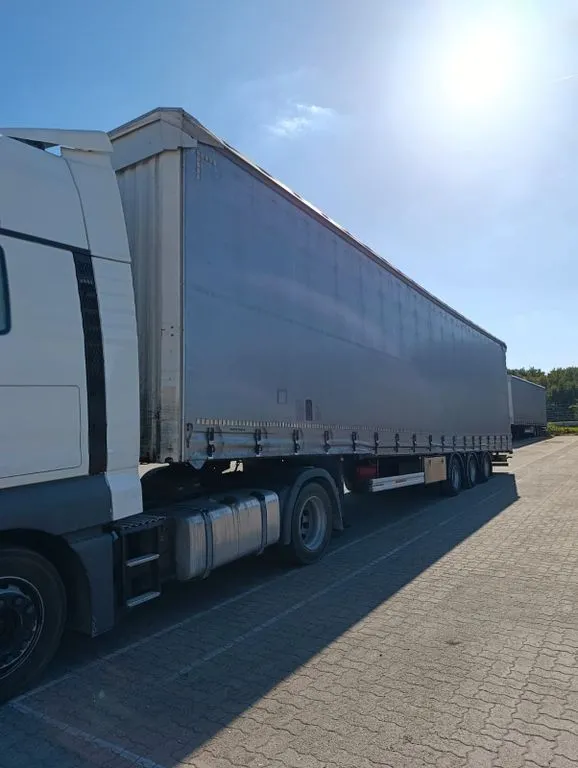 KAESSBOHRER *XS Maxima*Rollerbett*MEGA*2019*AIRCARGO* – Image 1